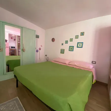 Piccolo Accogliente Monolocale * Siniscola